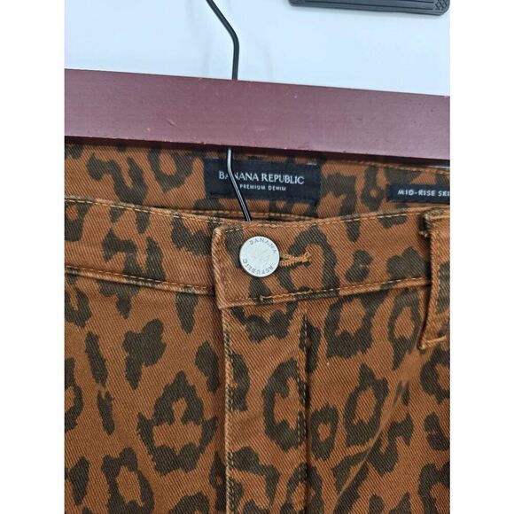 Banana Republic Women's Mid rise skinny leopard‎ jeans Size 33 - Picture 3 of 5